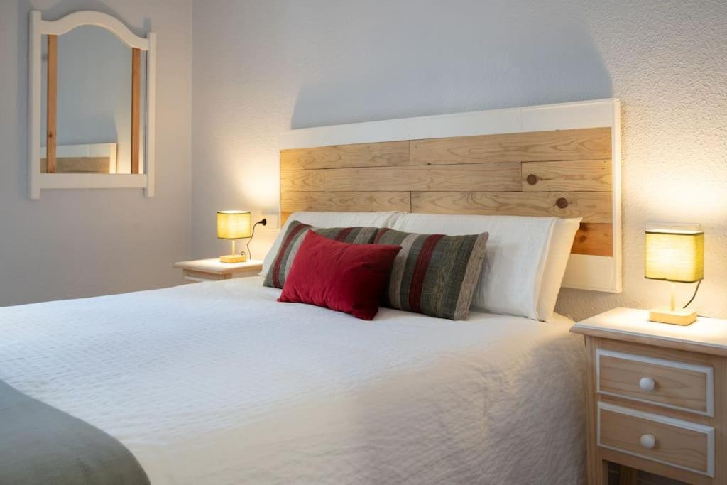 Apartamentos Alfaqueque B เซบีญา ภายนอก รูปภาพ